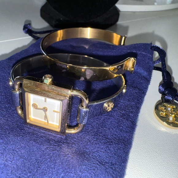 Tory Burch Phipps watch set, TWO-TONE 22 X 31 MM - Picture 5 of 11